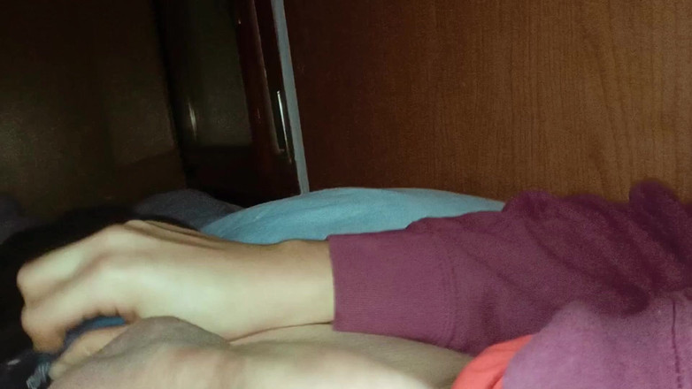 Lo Zborro: あなたのノートにイくよ、せめて私のスラットを研究して(これは対話、JOI)