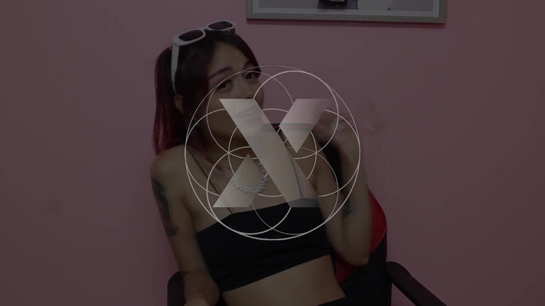 Latin bitch: Nhanh chóng chết tiệt sau cuộc tranh cãi