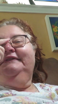 Eatting my pudding cup for you feeders