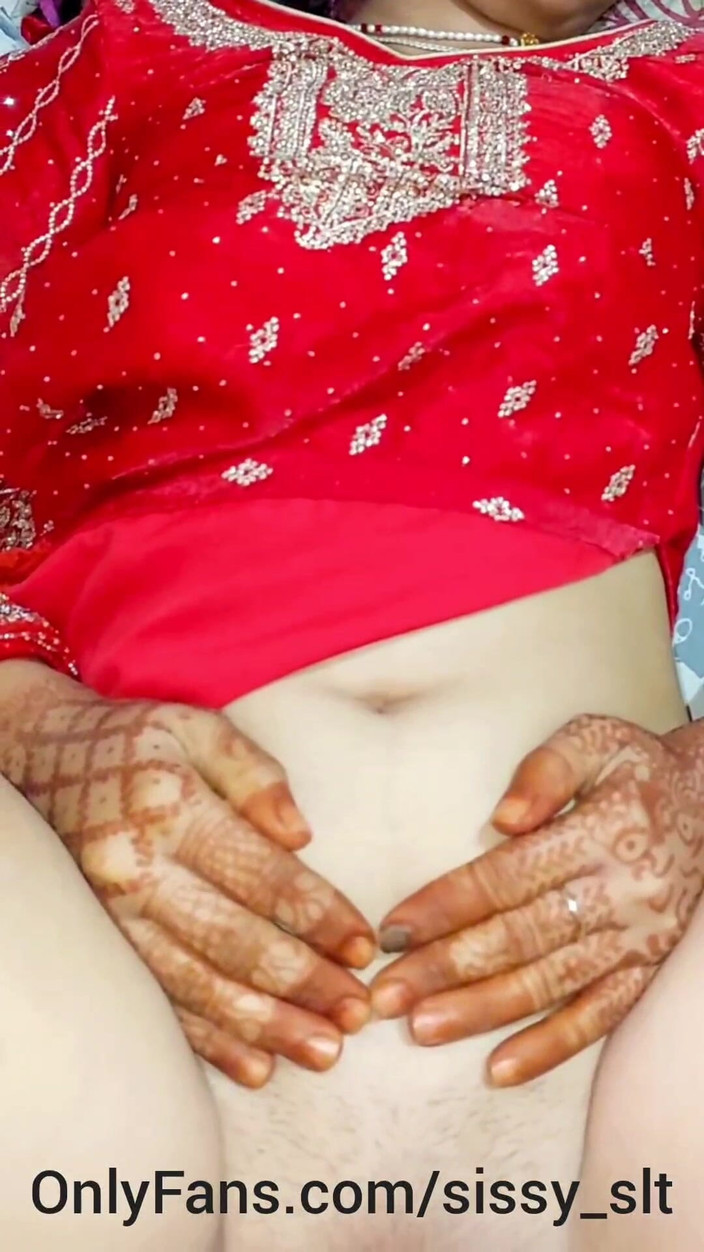 TheaDesiHotwife: 딜도로 따먹기