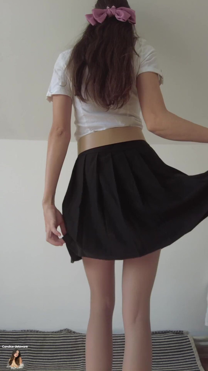 CandiceDelaware: 더러운 틱톡을 만드는 학생