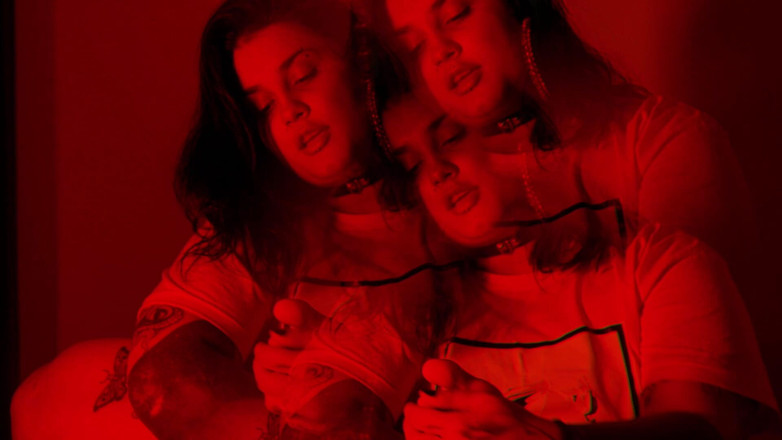 Evol Feet: Jsi předurčen k lízání mých chodidel po celé hodiny