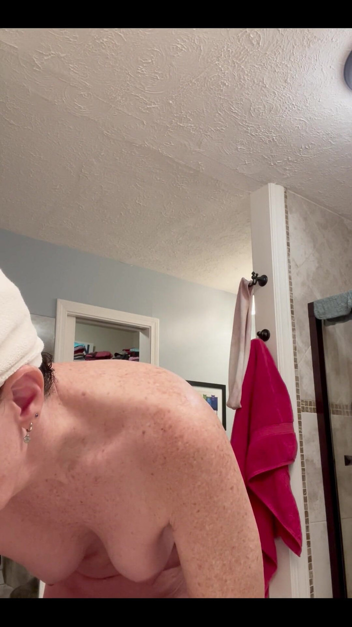 Beth Mc.Kenna: Titty Tuesday!