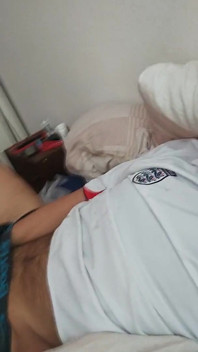 Dirtyjunkbro está sempre com tesão e não funciona sem meias!