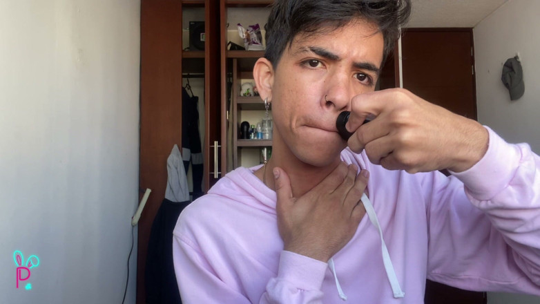 Isak pervert: Playing with a Black Rubber Cock, Fucking My Ass