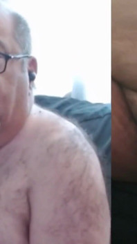 Wanking off While Commenting on Porn