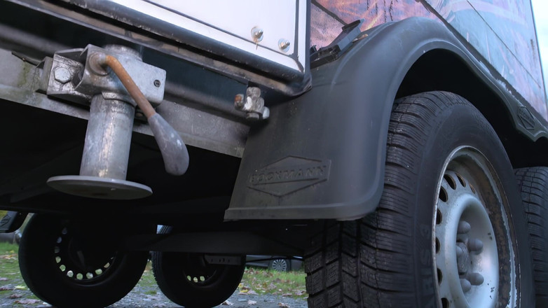 Amateur Pornos XXX: Máy bay bà già nghiệp dư chơi ba người âm hộ...