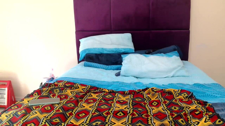 Legendary Booty Overdose: Бабуся-товстушка дражнить після душу і поклоніння дупі