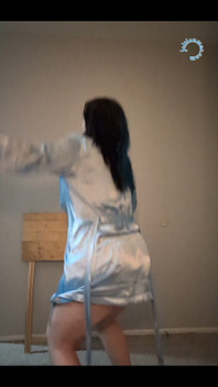 Im a Big Robe Girl Btw I Be Wearing Them All the Time