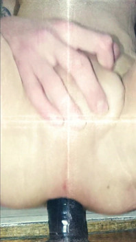Anal Dildo Home
