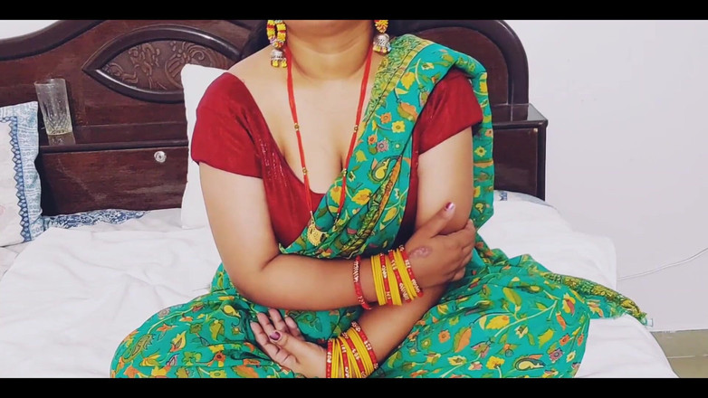 Hotty Jiya Sharmaa: Fratele vitreg indian și sora vitregă cel mai bun videoclip sexual...