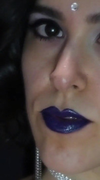 The Black and Mesmerizing Kuku Polish oleh Rebecca Diamante