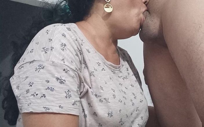 Valkyrieandluigy: Wife Sucking Deep Throat