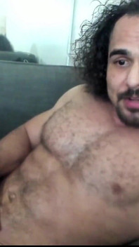 Bodybuilder with Huge Cock Jerks off and Cums for