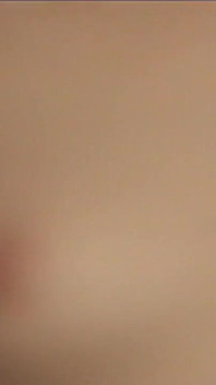 Kom met me chatten terwijl ik vinger en mijn tienerlichaam masturbeer