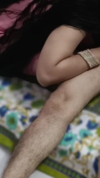 Chut Chaati Aur Phir Khub Chudi Hindi Mms