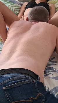 Muschi von geilem mädchen lecken, echter orgasmus