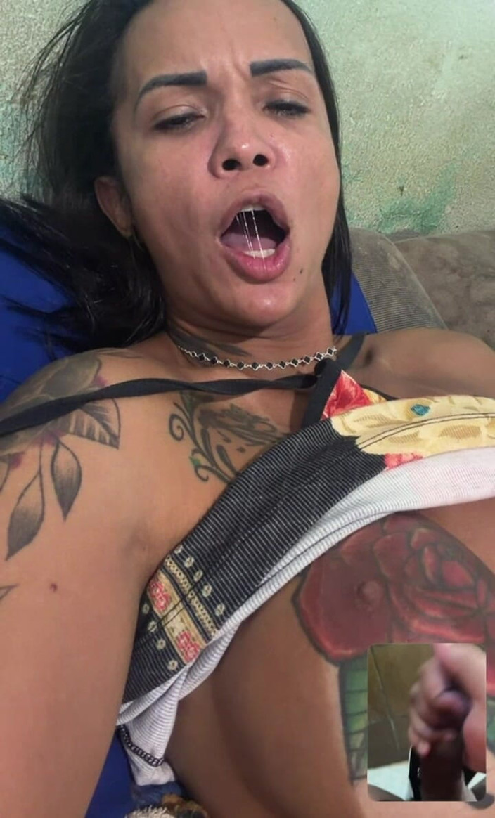Renata Frazao: Orgasmo di una videochiamata