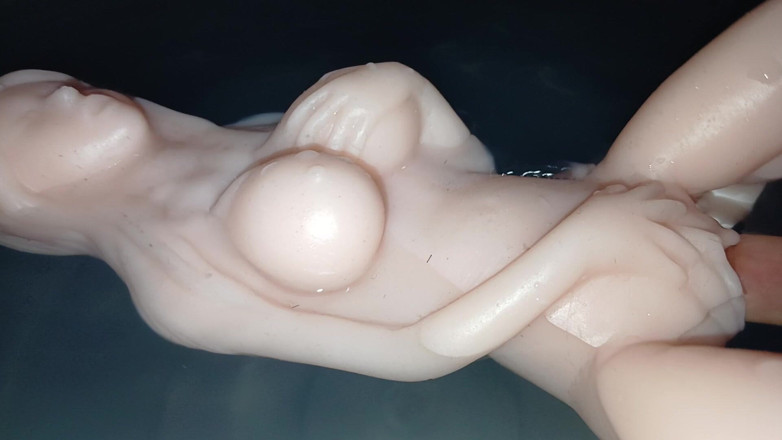 LunaDesire: Sexo com esposa é mais íntimo com o dono de um pênis...