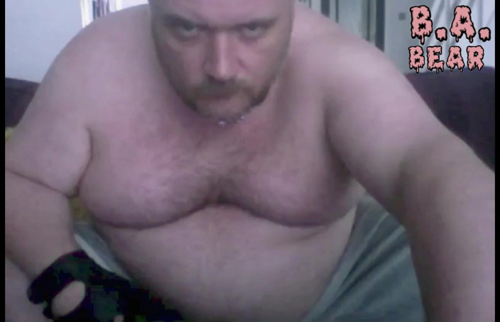 B A Bear: Stepdaddy Wanks in His Black Leather Gloves