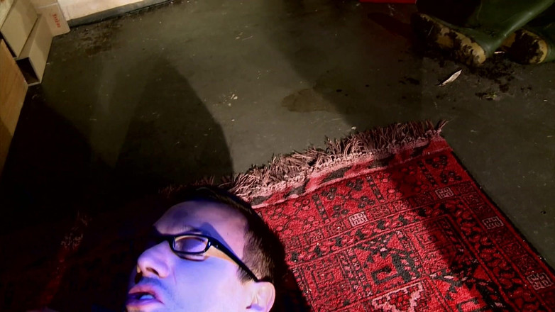 Horny girls want to fuck: Rubia Bomba Provoca Con Polla En Coche De Lujo