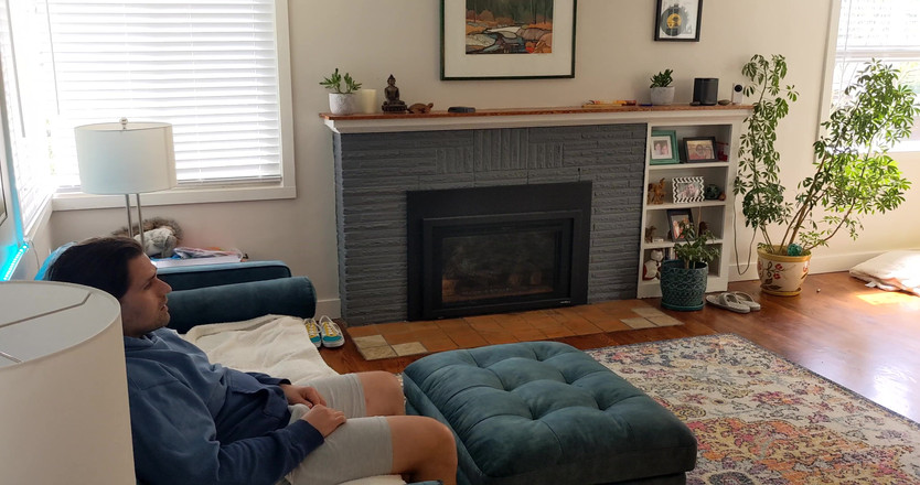 Jess and James TOYST: Sex टेप #16 - नए सोफे में ब्रेकिंग - 5-7-2022