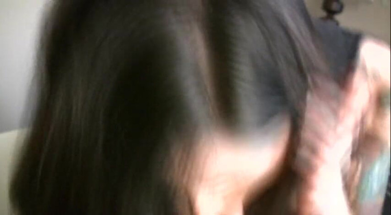 Femdom Sex: Nena caliente chupa esta polla migthy como una puta profesional