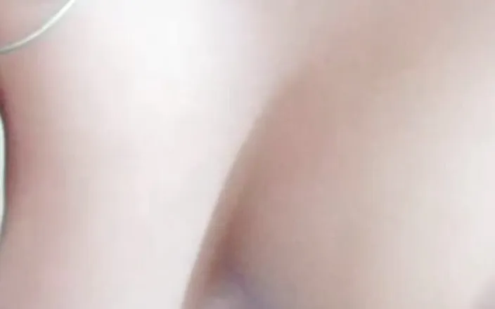 Carol Rayos De Guzman: I`m Getting Bored, Please Fuck Me