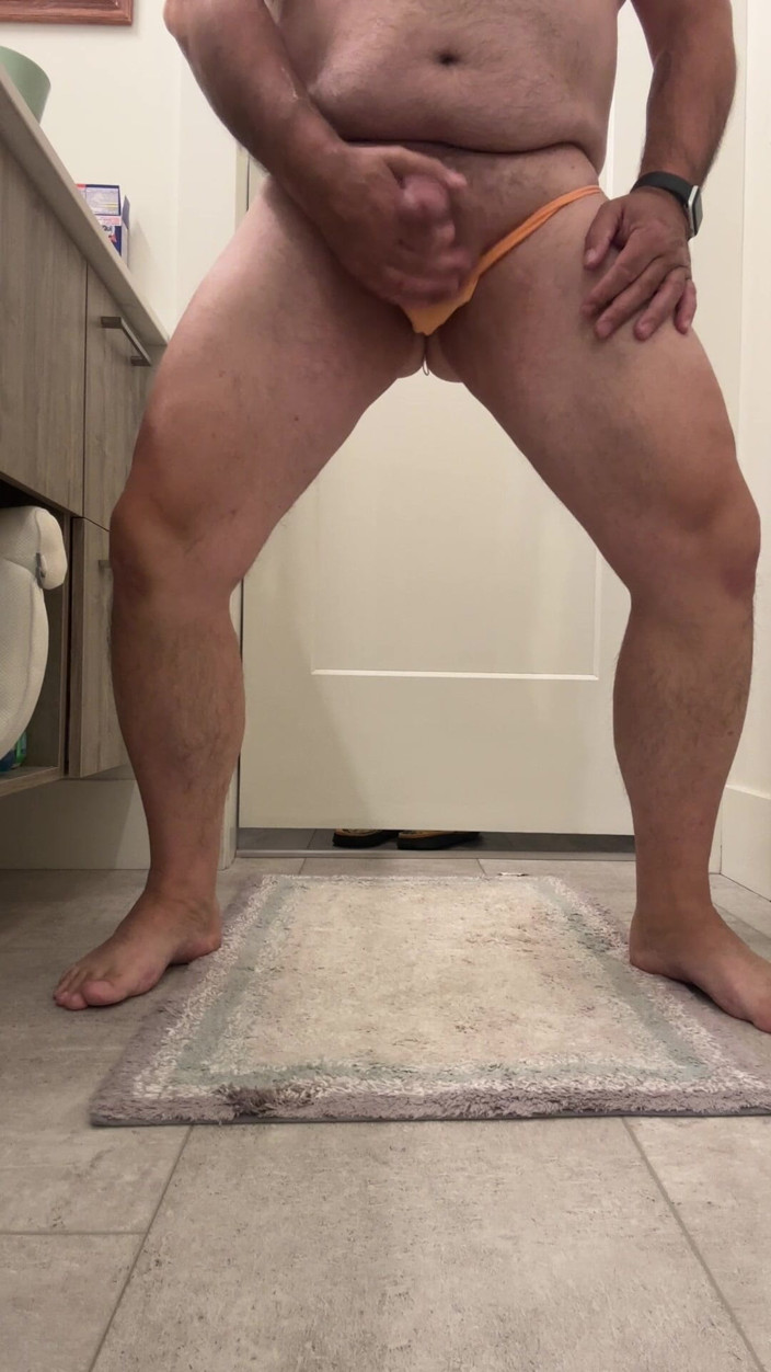 Aarosteev2: 4 Kegel Balls in My Ass and Pull Them Out