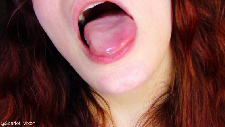 Scarlet Vixen: Heiße zungen-show &amp;nasses lecken