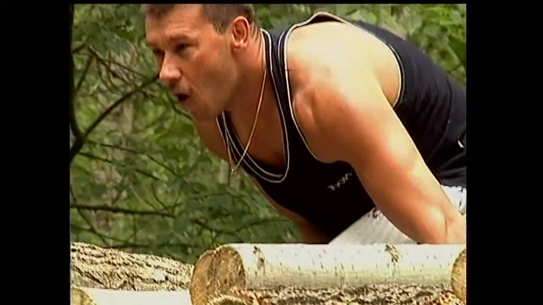 Muschi movie official: Вона завжди готова до всього