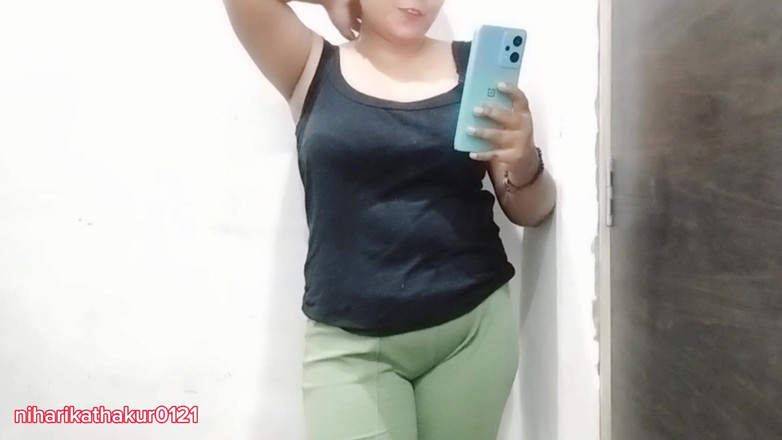 Niharika Thakur: Sofia Ansari virální mms video