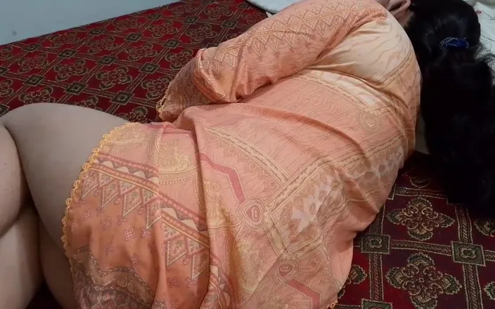 QueenbeautyQB: Watched Indian Stepmom Fulfill Her Sexual Desires Because Stepdad Wasn't...