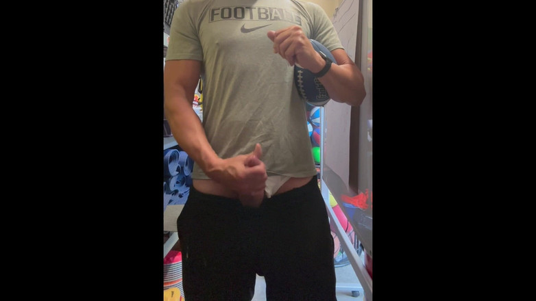JockDad87: Alpha Stud Jockdad87 Gicle Un Tas De Football