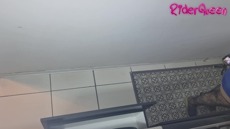 Riderqueen: Stepmom Sharing Bed Stepson - Video for Fans MILF BBW