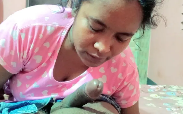 Riyamoni: Girlfriend's Ass Is Very Thick so It Is Very Good...