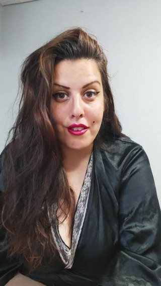 Young_strawberry: Dirty talk and stripteasing