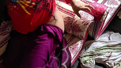 Deshi women: Video viral de la hermosa chica universitaria india Tasneem 2