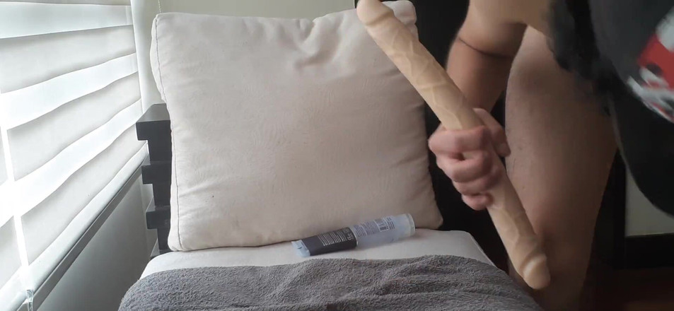 littlelatinhunter: Jumelle avec papa et gode