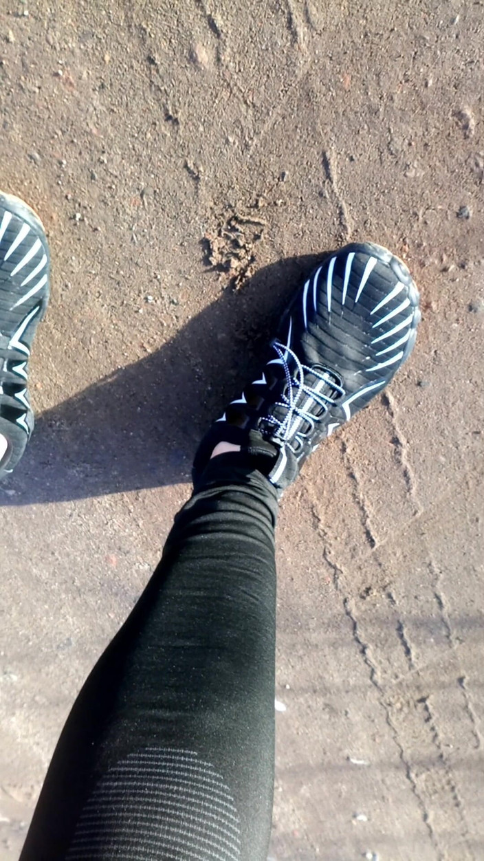 Carmen_Nylonjunge: Meine Neuen Barfuß Schuhe