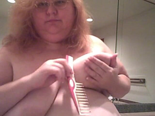BBW nurse Vicki adventures with friends: MILF bbw rothaarige bläst trockenes haar nackt