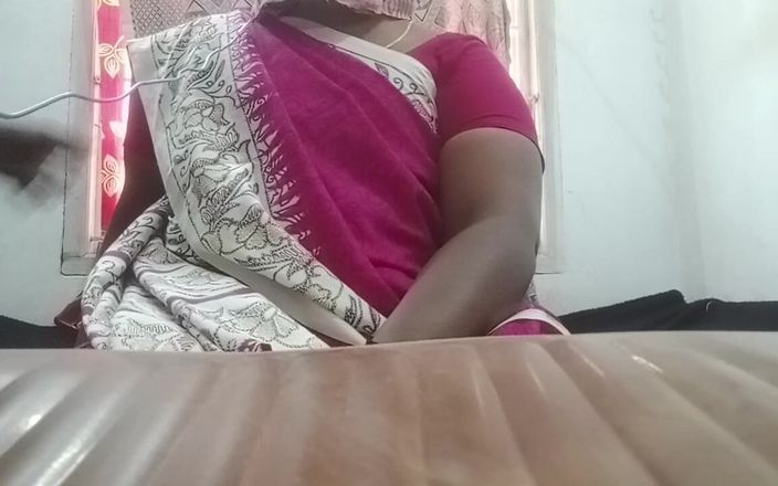Santhi89: Joacă cu super mătușă tamilă