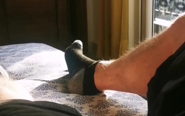 Dirty Talking Guy: In pretty sure the neighbour was watching me