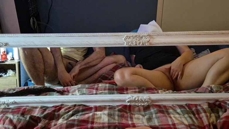 SwitchMixCouple: Gemeinsam vor dem spiegel masturbieren