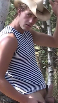 Chad mudou de local e mandou os corredores escalar cordas nuas