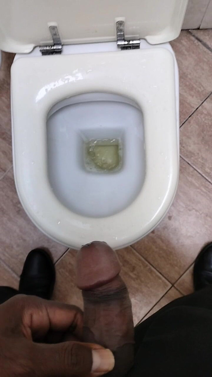 Blackcock83: Pissing in toilet