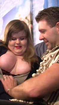 Enorme gordito coño follando coño digitación ... Leche en tetas