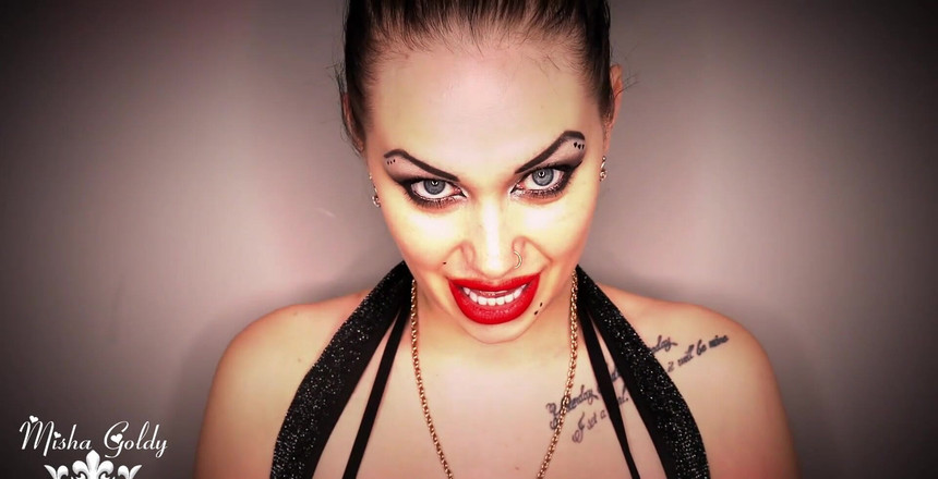 Goddess Misha Goldy: Et plus encore...