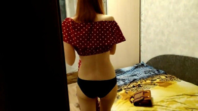 Super Jopka: 私は隣人を見ていますが、彼女は気にしません