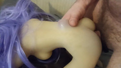 Uhri: Asiatische mini-sexpuppe wird gefickt